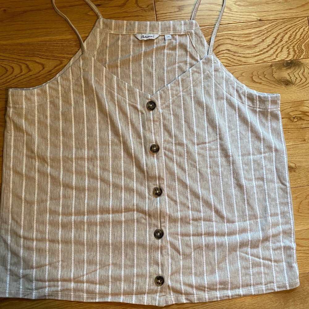2/$20 💫 Reitmans Striped Tank top with buttons